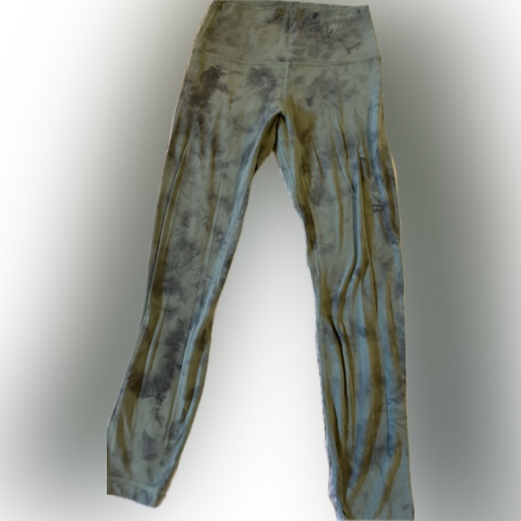 lululemon athletica Green Tie-Dye Leggings size 6 - Picture 1 of 5